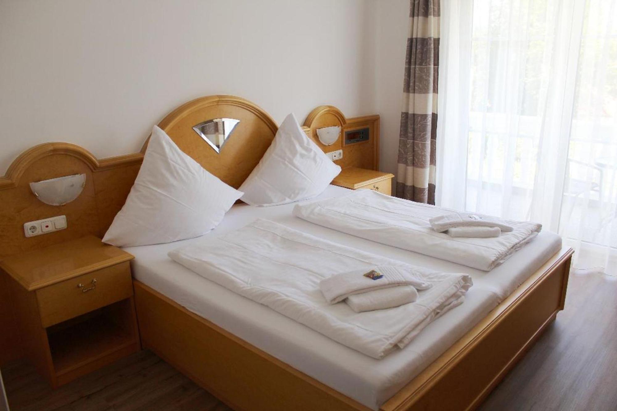 Ferienappartements-Grolik Im Aparthotel Zum Gutshof Hohenwarth Bagian luar foto