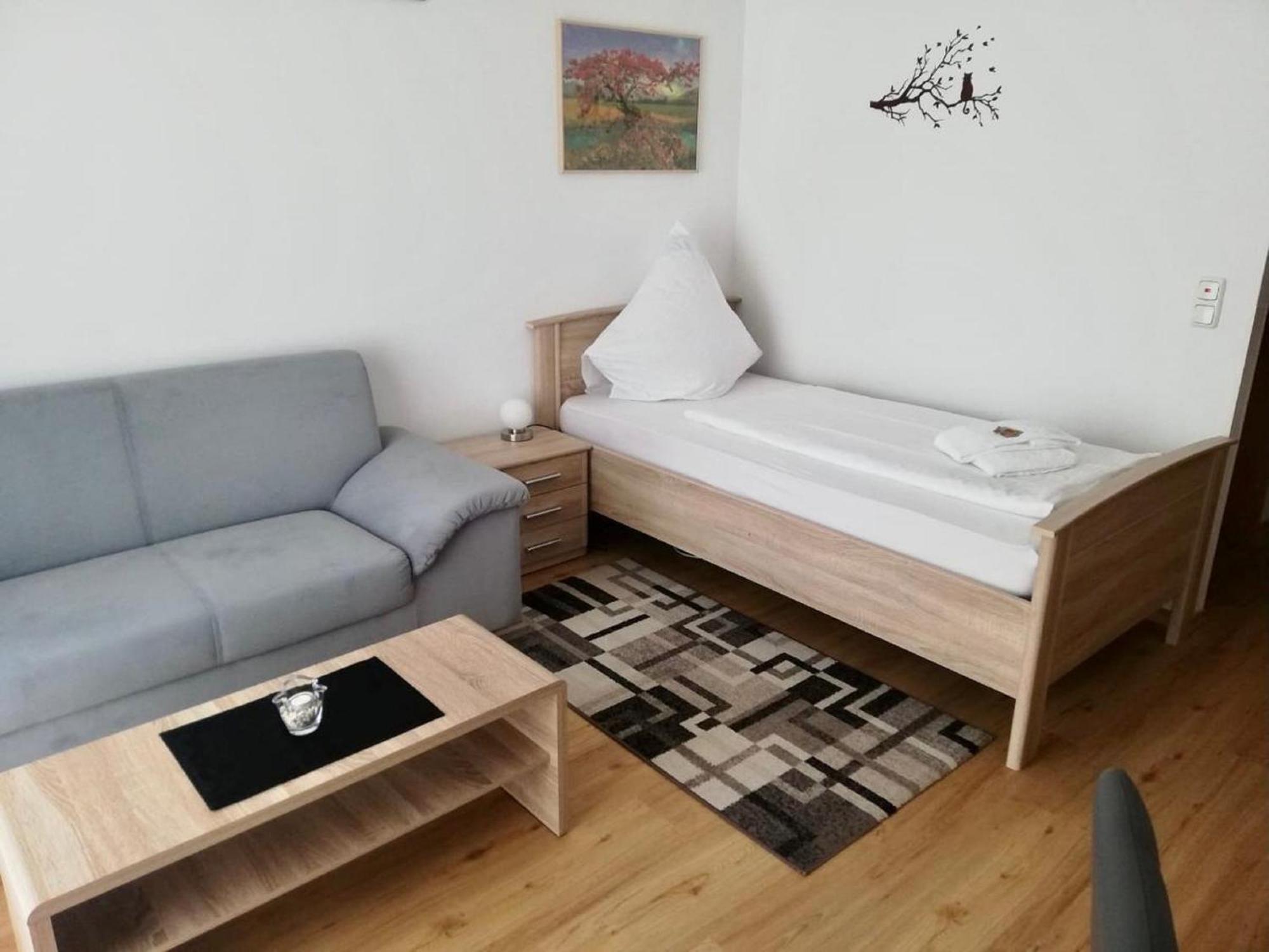 Ferienappartements-Grolik Im Aparthotel Zum Gutshof Hohenwarth Bagian luar foto