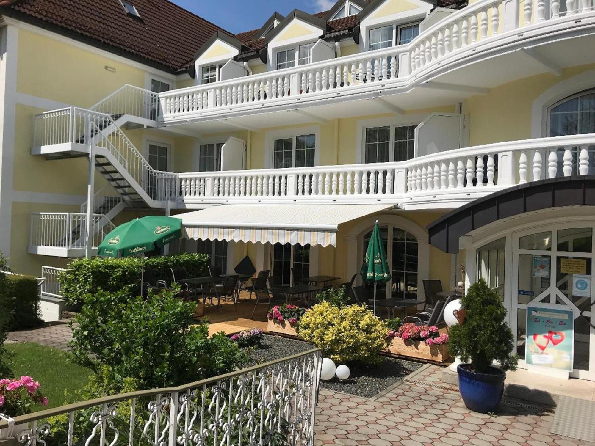 Ferienappartements-Grolik Im Aparthotel Zum Gutshof Hohenwarth Bagian luar foto